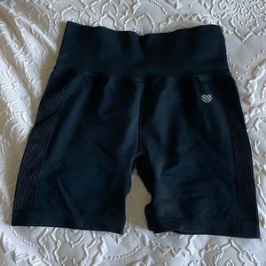 Forever 21 biker shorts